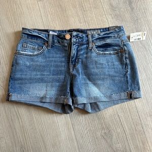 Aeropostale midi shorts tag still on never worn, women size 2